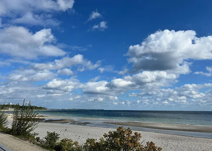 Nordwind - Meerblick & Private Sauna Appartement Scharbeutz